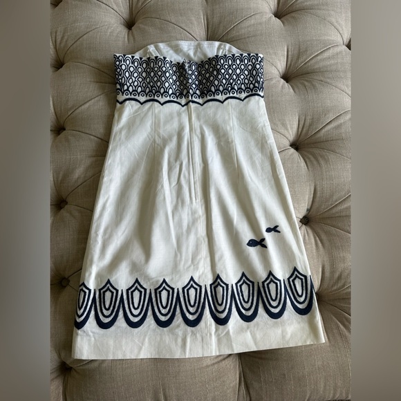 Lilly Pulitzer Strapless Dress with Navy Embroidery - Picture 6 of 10